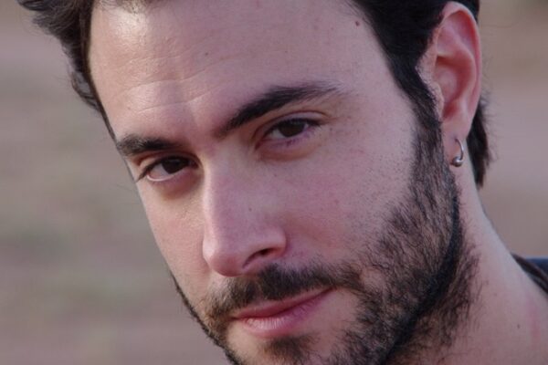Alessio Vassallo: Un Viaggio nell’Attorialità Italiana