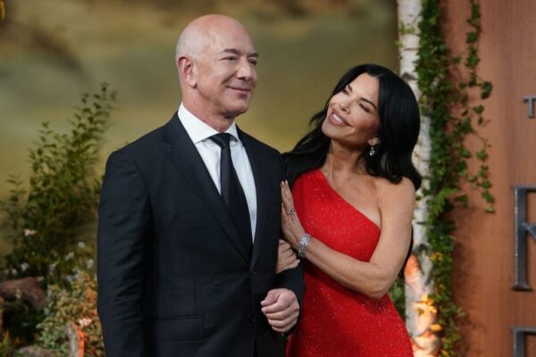 Chi è la moglie di Jeff Bezos: storia e attualità
