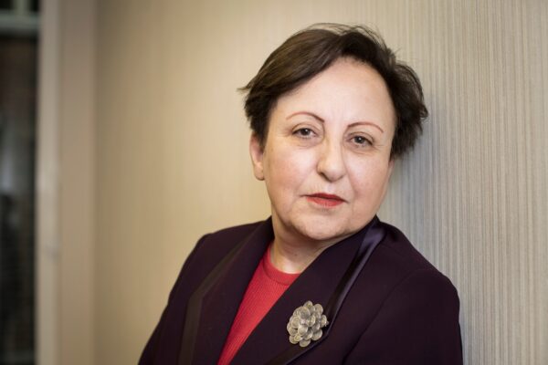 Shirin Ebadi: La voce dei diritti umani in Iran