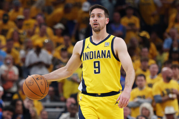 TJ McConnell: Un Giocatore Chiave nella NBA