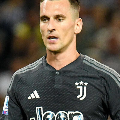 Arkadiusz Milik: un atleta di successo nel mondo del calcio
