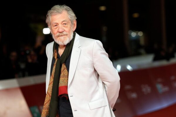 Scopriamo Ian McKellen: Un Maestro della Recitazione