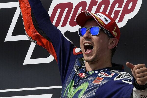 La Carriera di Jorge Lorenzo: Un Icona del Motociclismo