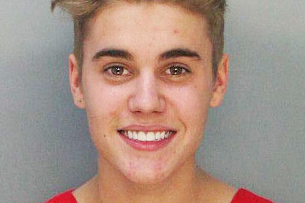 Justin Bieber: Un Viaggio nella Sua Carriera e Influenza