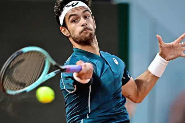Lorenzo Musetti: Il Futuro del Tennis Italiano