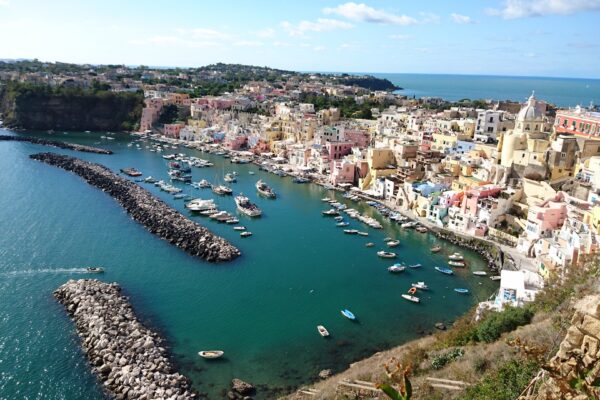 Procida: L’incanto dell’Isola Capitale della Cultura 2022