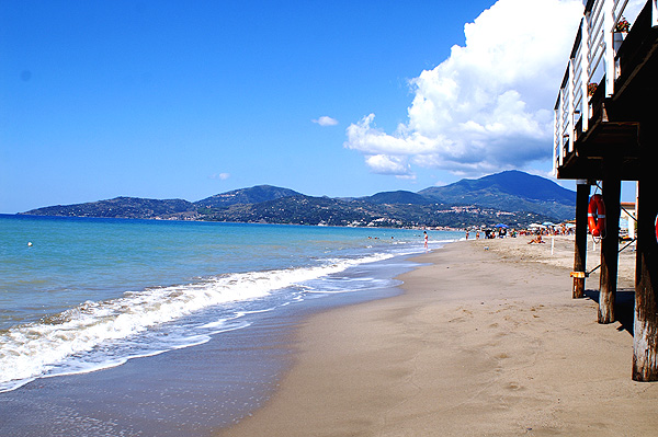 Scopri Ascea: Spiagge e Storia del Cilento