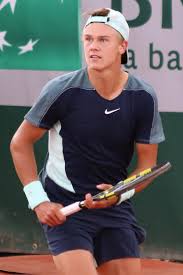Holger Rune: Il giovane campione del tennis mondiale