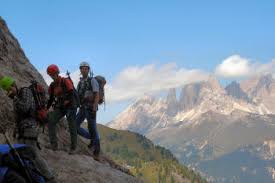 La Marmolada: Storia, Importanza e Futuro della Regina delle Dolomiti