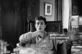 La Vita e la Carriera di Alain Delon, Leggenda del Cinema