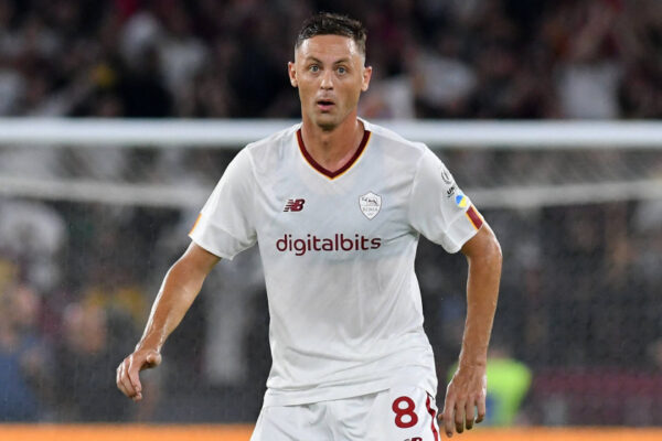 Nemanja Matić: Il Cammino di un Grande Centrocampista