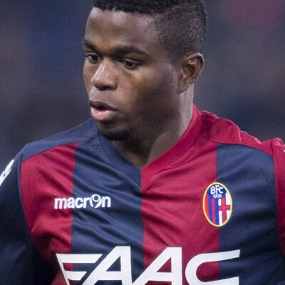 Okwonkwo: Un Pioniere nella Lotta alla Disinformazione