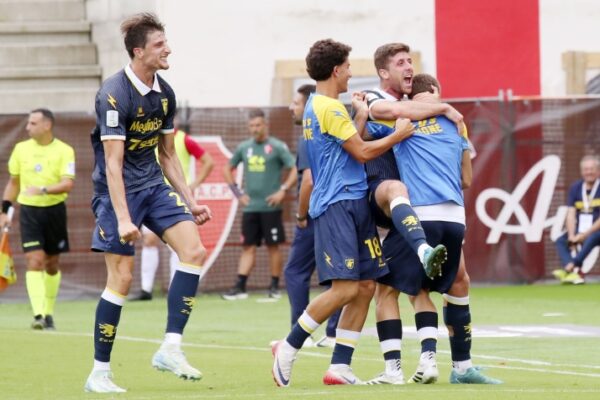 Padova e Frosinone si Sfideranno in una Partita Cruciale