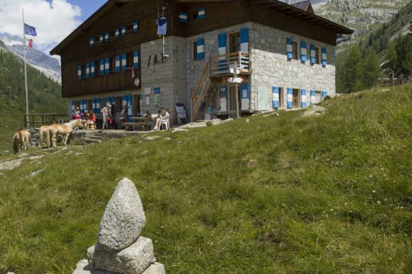 Scopri il Rifugio Val di Fumo: Un Rifugio Immerso nella Natura