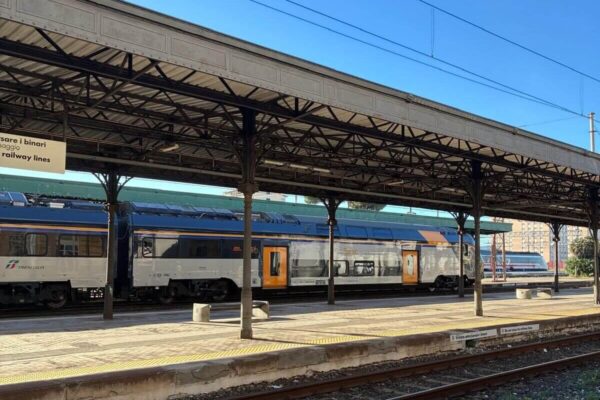 Sciopero treni oggi: Aggiornamenti e impatti sui viaggiatori