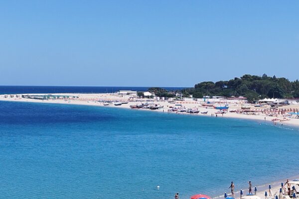Soverato: Guida alla Perla del Mar Ionio