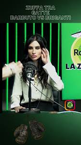Azzurra Barbuto: Una Leader nella Promozione Culturale Italiana