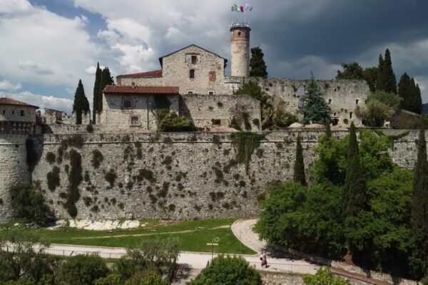 Il Casello Brescia Sud: Un Nodo Cruciale per il Traffico