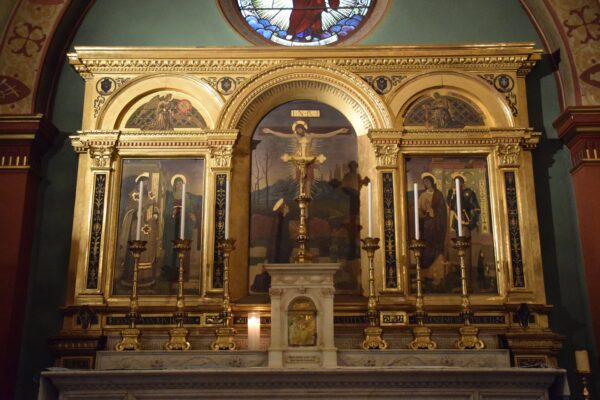Esplorando la Chiesa Anglicana: Tradizioni e Influenza