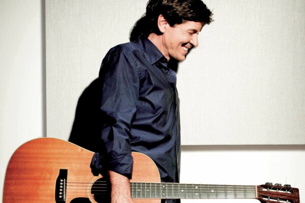 Gianni Morandi: Un’Icona della Musica Italiana