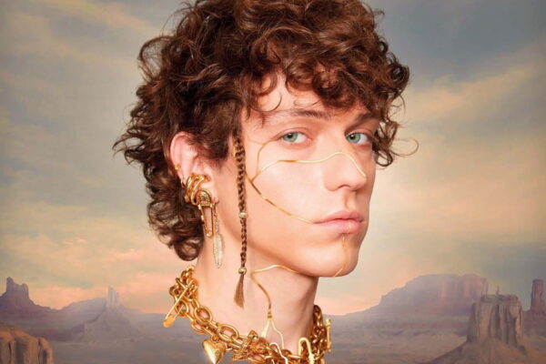 Il Fenomeno Irama: Un Viaggio Nella Musica Italiana Contemporanea