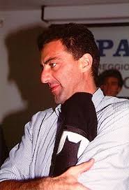 Luca Barbareschi: Un viaggio nella carriera dell’attore e produttore