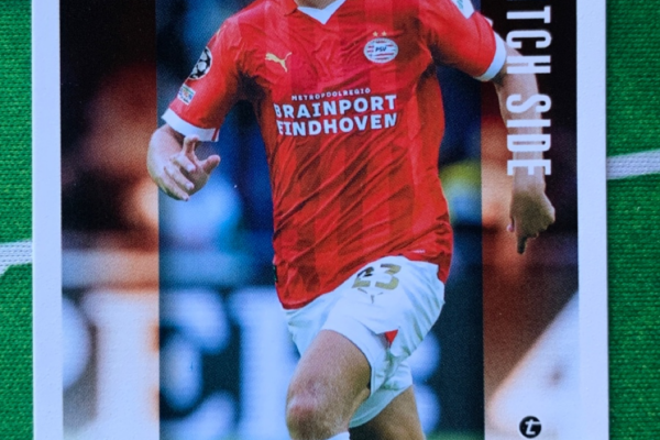 L’uomo PSV: Un Pilastro del Calcio Moderno