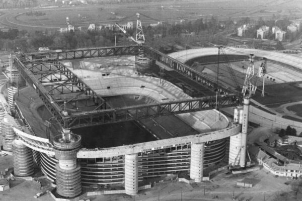 La Demolizione del San Siro: Un Nuovo Capitolo per il Calcio di Milano