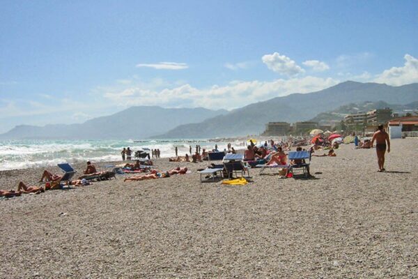 Vallecrosia: Un Tesoro sulla Riviera dei Fiori