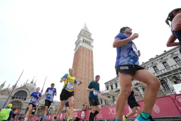 Venicemarathon 2023: Un’Emozionante Corsa nella Bellezza di Venezia