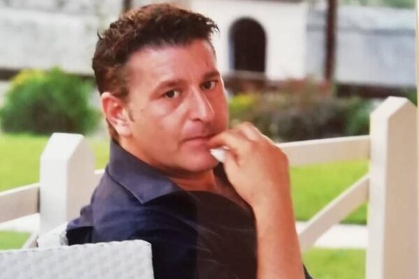 Vincenzo Paparelli: Un’icona della nostra comunità