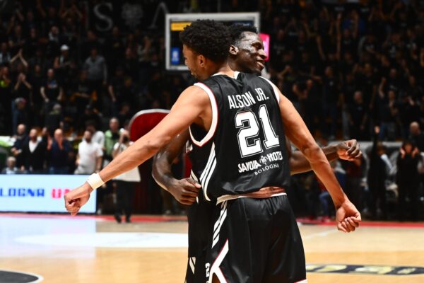 Virtus Bologna e Napoli: Un Duello Cruciale in Serie A