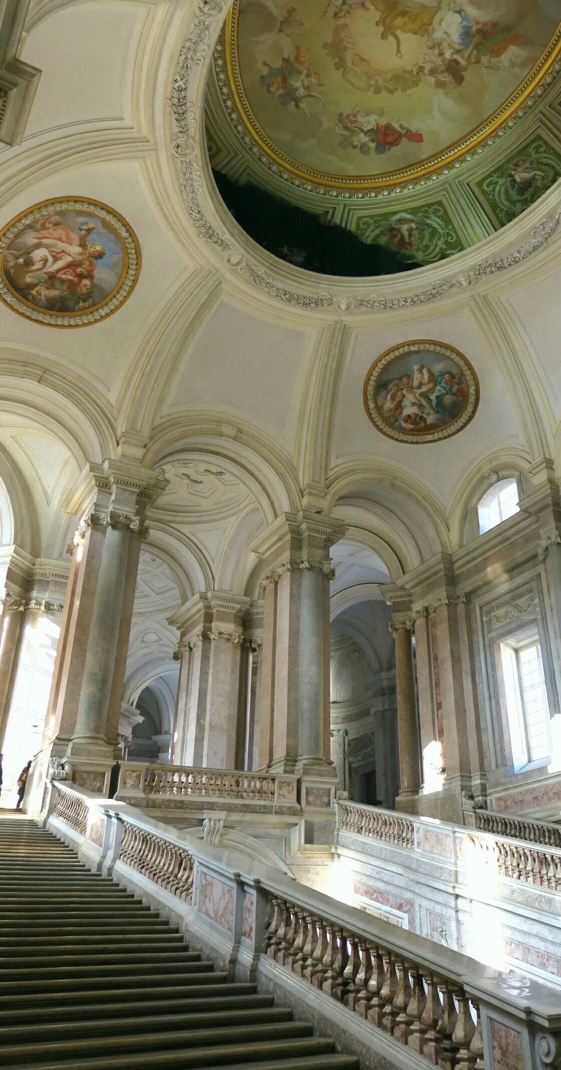 reggia di caserta — IT news