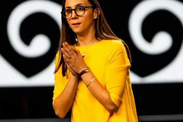 aurora leone — IT news