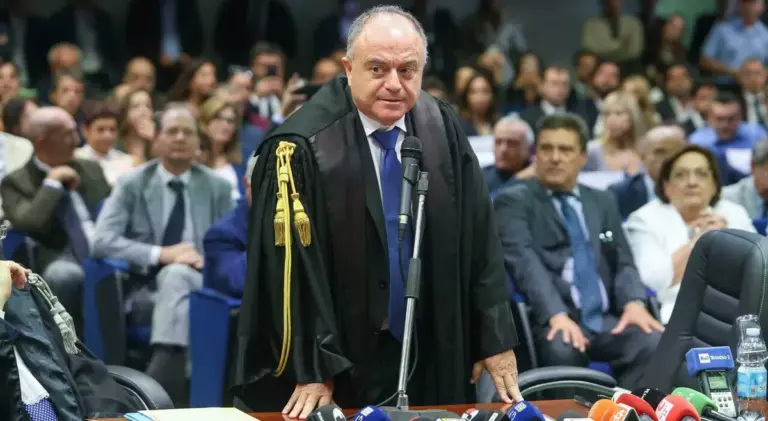 gratteri — IT news