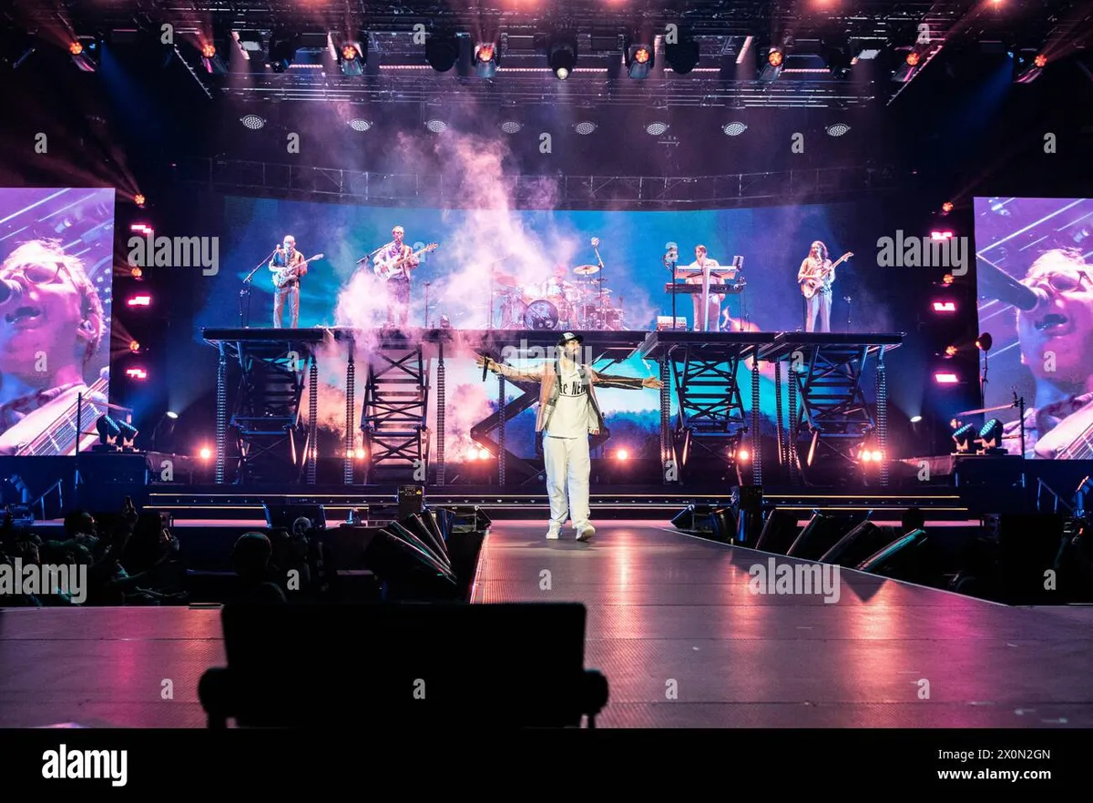 pinguini tattici nucleari tour 2026 — IT news