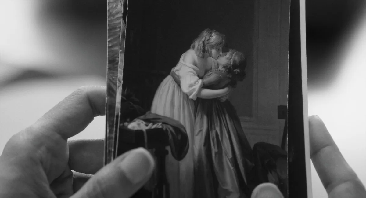 two people exchanging saliva — IT news