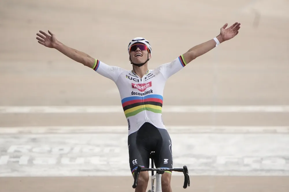 parigi-roubaix — IT news