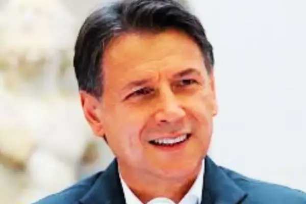 giuseppe conte operato — IT news