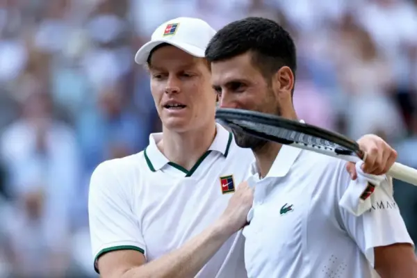 Wimbledon: Djokovic sconfitto da Sinner in semifinale, ma pensa al ritorno