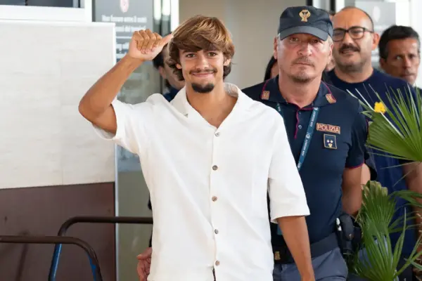 Roma accoglie Rodrigo Mora, Ferguson al Genoa image 1