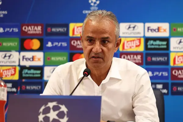 Fenerbahce, il tecnico Kartal si dimette dopo il pareggio in Champions League, ma il presidente respinge le dimissioni image 1